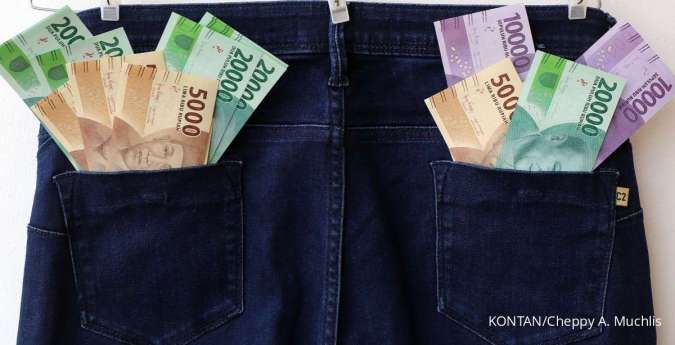 Dolar AS Melemah, Rupiah Berpotensi Menguat Terbatas Awal Pekan Ini