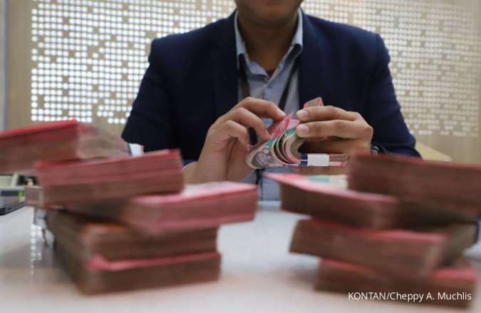 Rupiah Melemah ke Rp 17.622 per Dolar AS, Terlemah di Asia