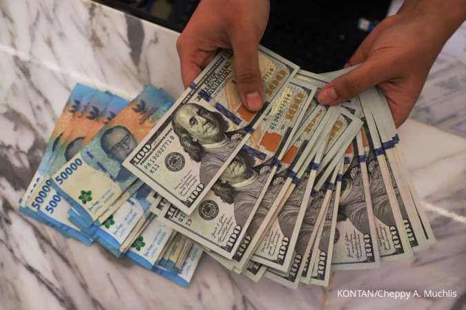 Rupiah Tertekan Sentimen Eksternal, Level Rp 18.000 Jadi Resistance Kuat